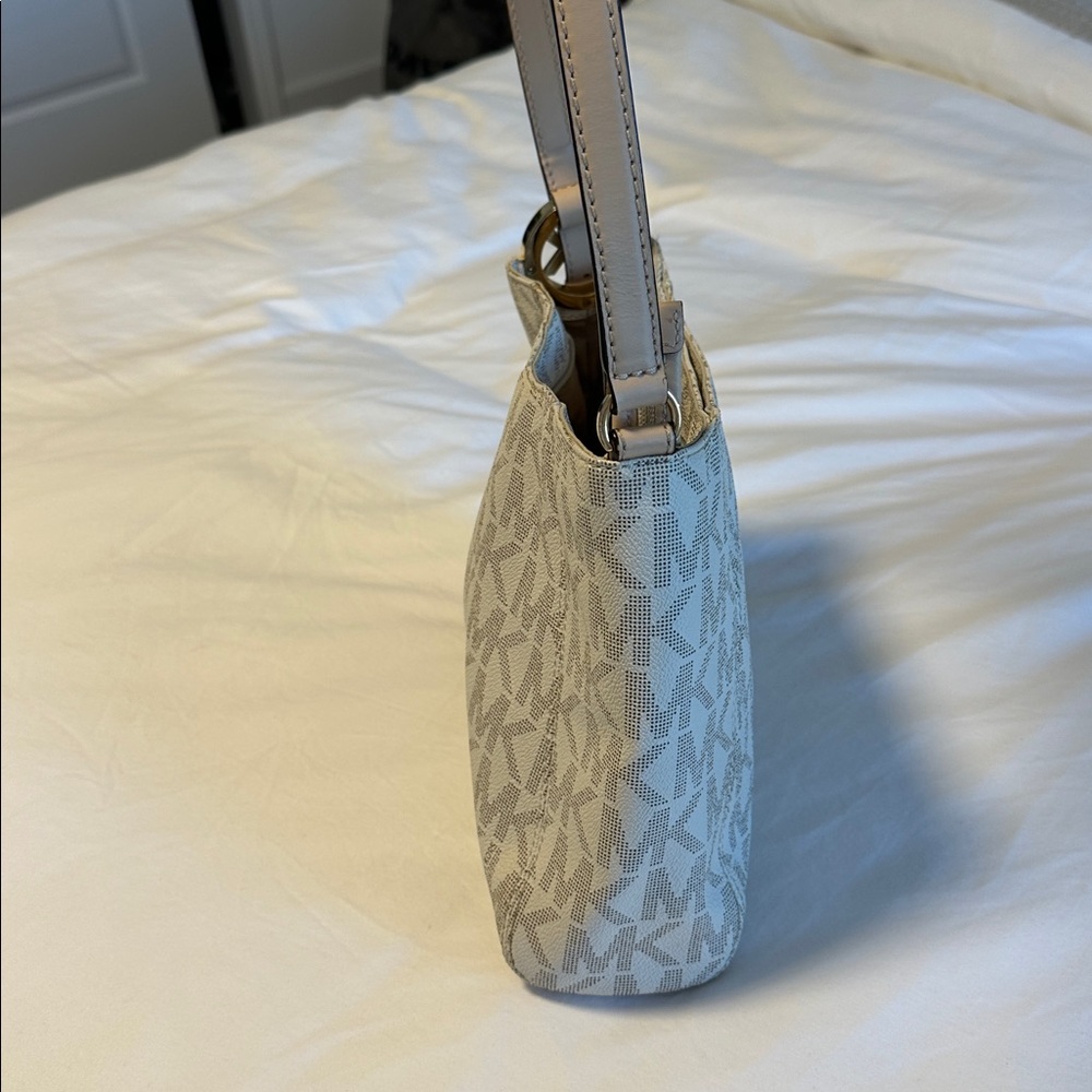 Michael Kors Shoulder Bag - Taupe with Brown Strap - Picture 6 of 11